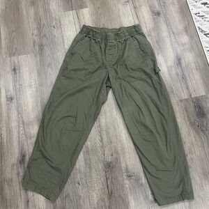 Army green cargo pants